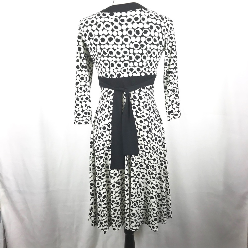 Maggy London Empire Waist Dress Sz 4 Black White - Picture 4 of 8